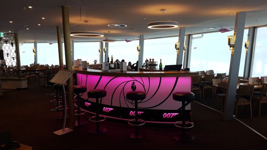 007 Elegance: Private Tour to Schilthorn from Interlaken - Walking, health, and practical planning