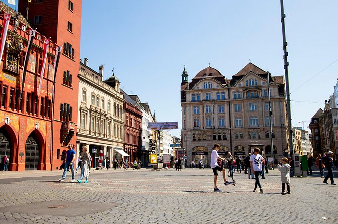 1 Hour express walk of Basel with a Local - Town Hall in Market Square