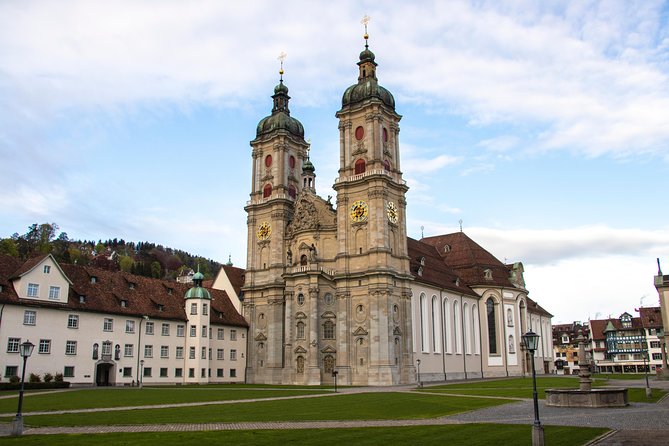 1 Hour Express Walk of St. Gallen with a Local - Key points at a glance