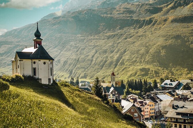 4-Day Swiss Alps Porsche Drive: Interlaken, Furka-Grimsel-Susten - Oberalp Pass follows the Glacier Express route