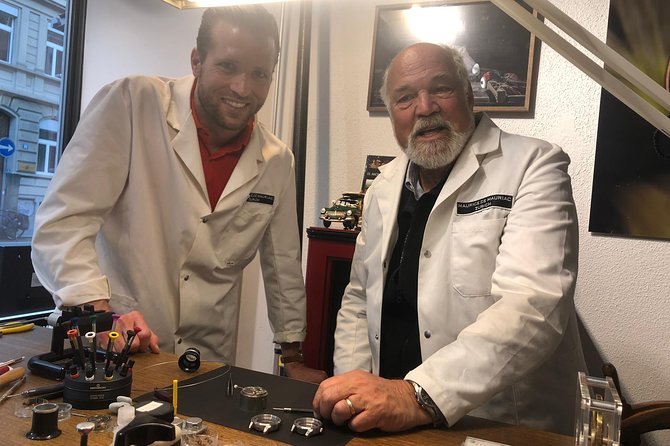 À Maurice Watch Workshop in Zurich - Seeing how a mechanical watch works