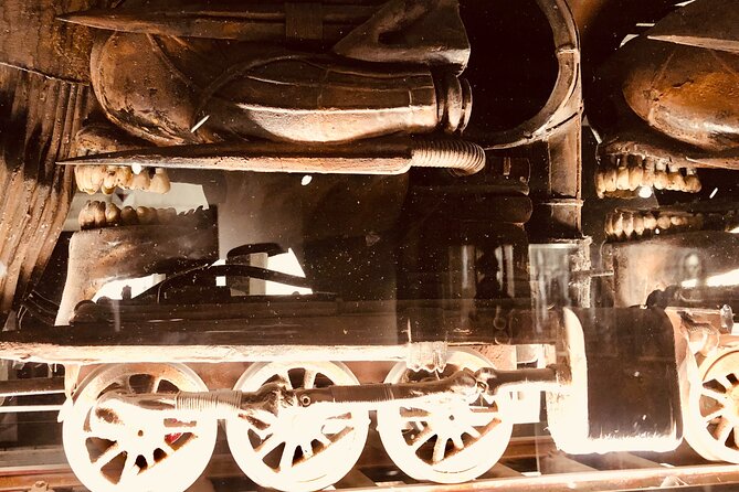 Art, Castle & Aliens: Gruyères Full-Day Tour to HR Giger Museum - Medieval Gruyères and its 800-year-old castle