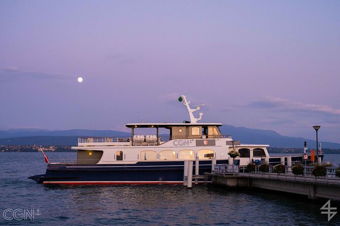 Audioguided sightseeing cruise of Geneva - Starting at Quai du Mont-Blanc