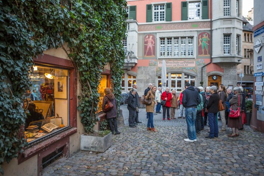 Basel: 1-Hour Group Walking Tour - Five languages and a friendly guiding style