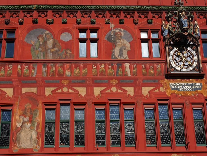 Basel: Express Walk with a Local in 60 minutes - Small groups, private options, and pace