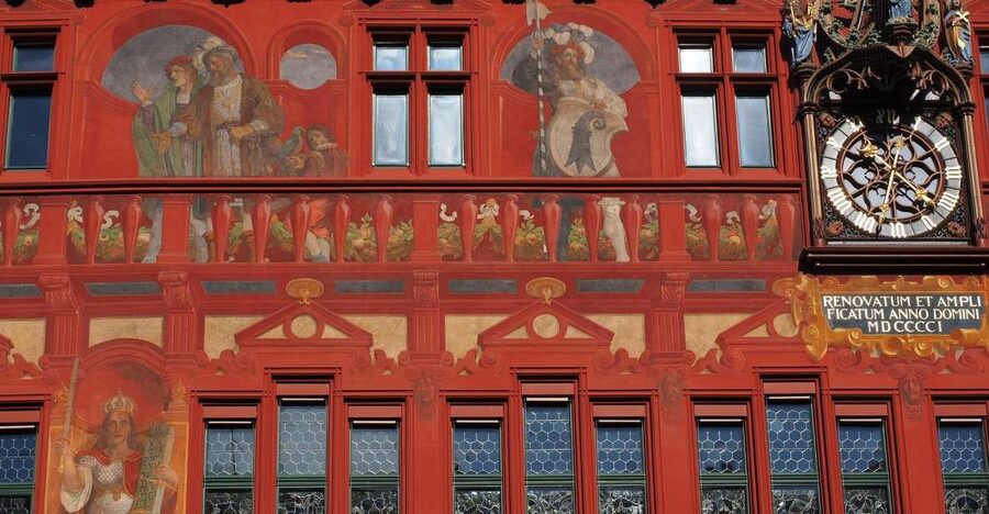 Basel: Express Walk with a Local in 60 minutes - Starting at St. Alban City Gate