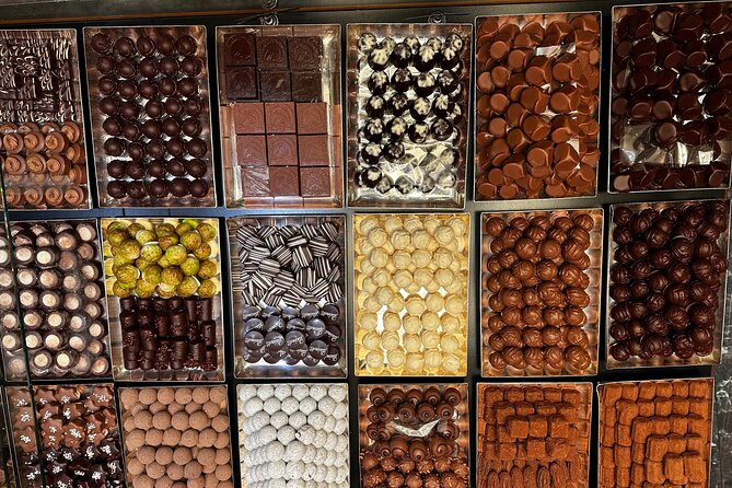 Basel Farmer's Market, Cheese, Chocolate & Pastry Tour - Key points at a glance