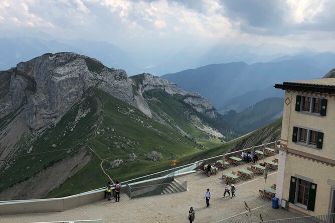 Basel Private tour - Mt. Pilatus and Cruise on Lake of Lucerne - Cruising Lake Lucerne past three famous peaks