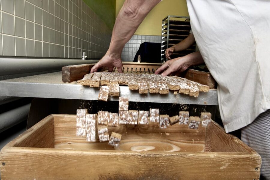 Basel: Tour of Jakob’s Basler Leckerly Bakery - Why Basler Läckerli matters in Basel