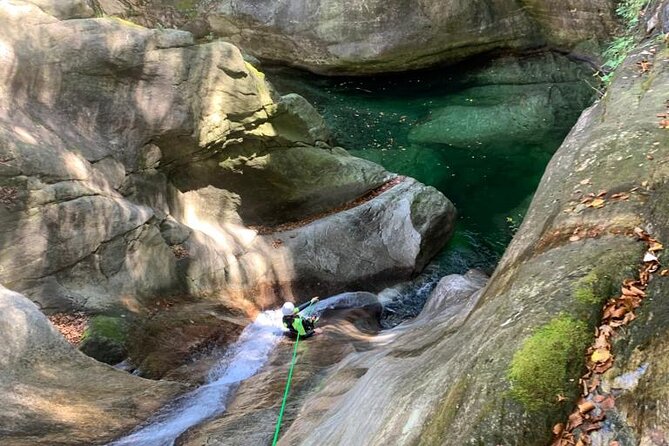 Basic Corippo Canyoning Experience in Valle Verzasca - Equipment, Guides, and the Group Experience