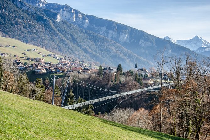 Beatus Caves, Panoramic Bridge, Nature Park Blue Lake and Lake Thun Cruise - Two hours in Thun, with room to choose