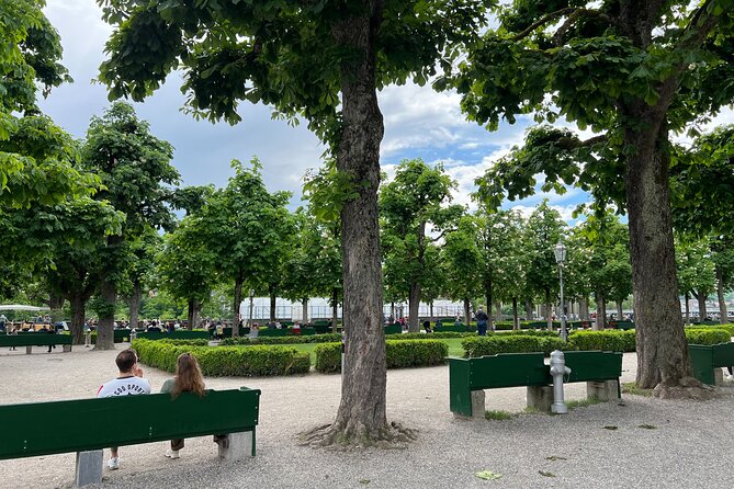 Beautiful Bern's Legends: A Self-Guided Audio Tour - Bundesplatz and Switzerland’s political system