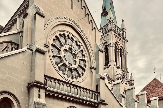 Beautiful Bern's Legends: A Self-Guided Audio Tour - Rathaus and Münsterplatz