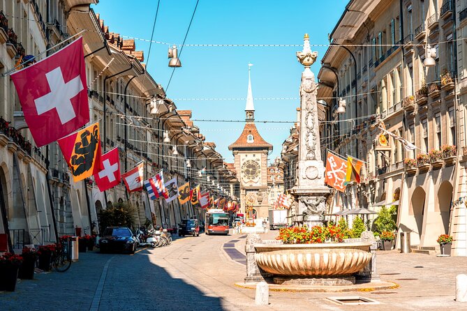 Bern Scavenger Hunt and Highlights Self Guided Audio Tour - Einstein Museum area and the historic museum