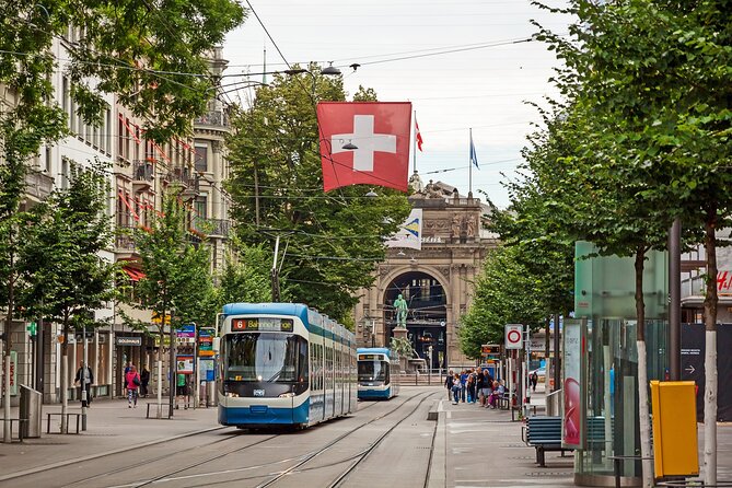 Best of Zürich & Surroundings: Walking Tour, Cable Car and Ferry - Lake Zurich at Enge harbour