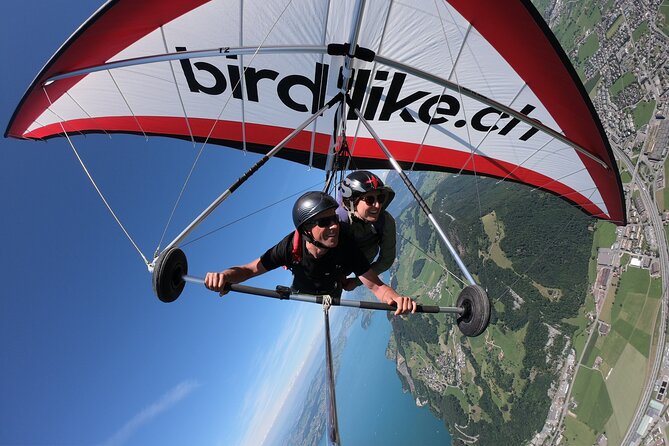 Birdlike Hang Gliding Lucerne - Meeting at Stanserhorn-Bahn in Stans