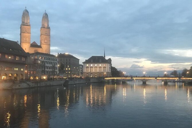 City tour Zurich with the city whispers from CHF 21.00 - Wasserkirche and Zurich’s city saints
