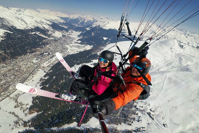 Davos Ski And Fly (Video & Photos Included) - From Davos valley station to Jakobshorn’s launch sites