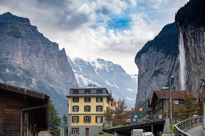 Daytrip to Jungfraujoch Top of Europe and Interlaken from Zurich - The Eiger Express from Grindelwald Terminal