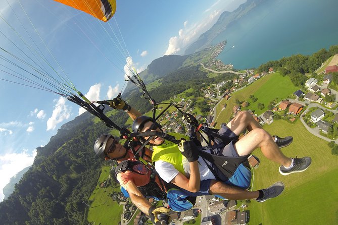 Discovery Flight Lucerne-Engelberg - Meeting the pilot in Lucerne