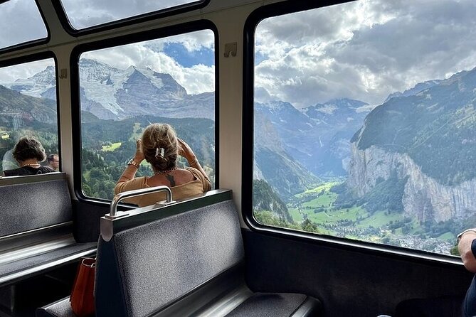 Easy countryside tour in Swiss Alps - kids friendly - The farm shop: bring Swiss francs or euros