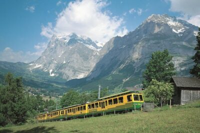 Eiger and Jungfrau Panorama Day Trip from Lucerne