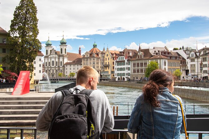 Explore Lucerne in 60 minutes with a Local - Rathausturm and Lucerne’s civic center