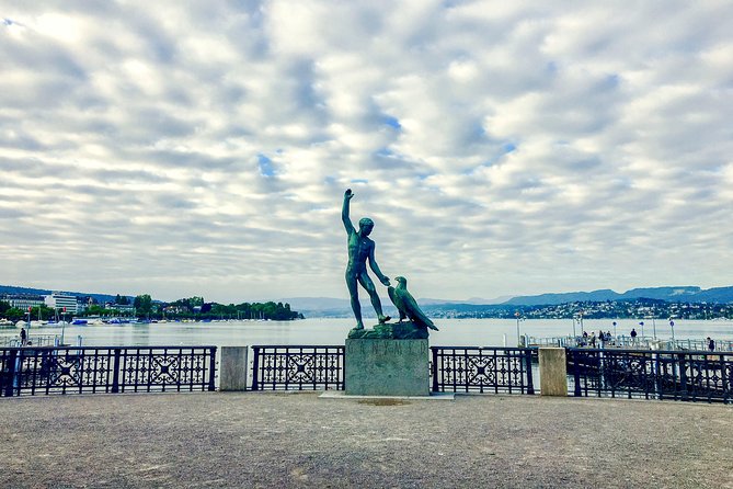 Explore Montreux in 60 minutes with a Local - Price, timing, and the real value