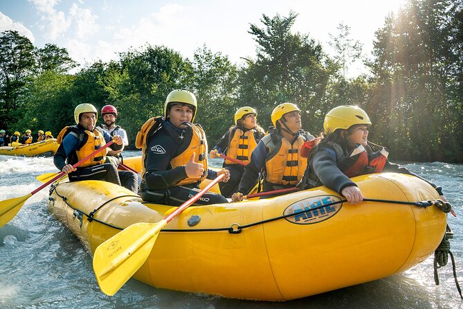 Family Rafting - The face-covering policy deserves a question