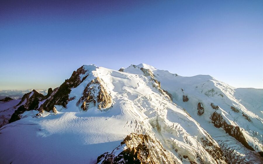 From Geneva: Day Trip to Chamonix with Cable Car and Train - Who should book this experience?