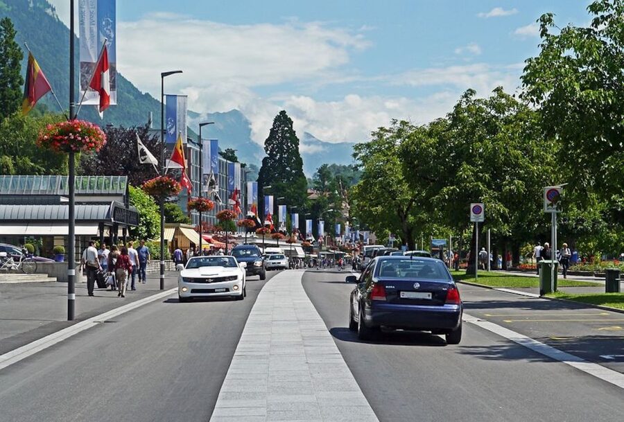 From Geneva: Full-Day Trip to Interlaken - Lakes, bikes, and slower ways to use the afternoon