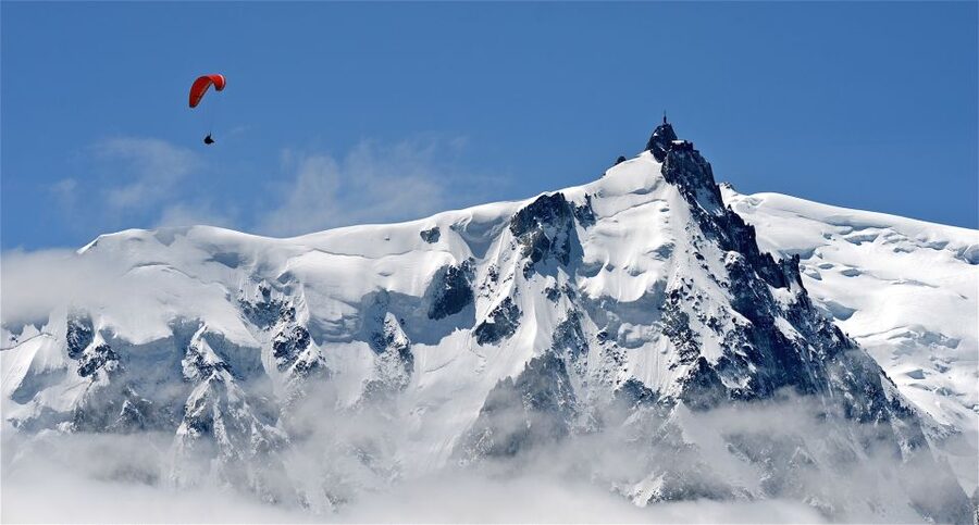 From Geneva: Guided Day Trip to Chamonix & Geneva City Tour - Geneva’s Old Town by trolley and on foot