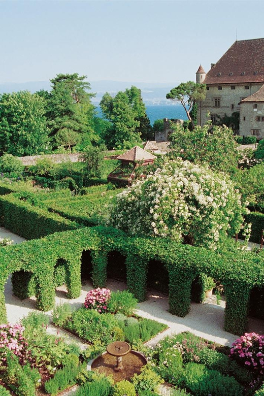 From Geneva: Half-Day Guided Excursion to Yvoire PRIVATE - Two hours to explore at your own pace