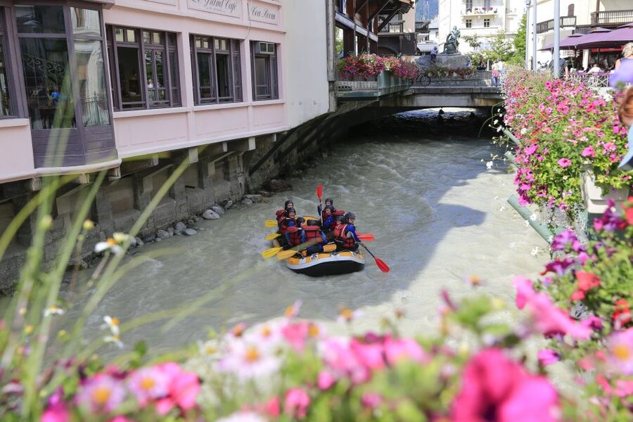 From Geneva: Self-Guided Chamonix-Mont-Blanc Excursion - Finding your way around Chamonix