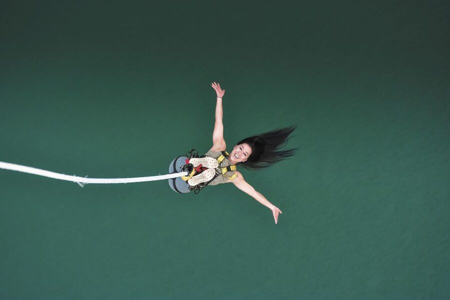 From Interlaken: Stockhorn Bungee Jump - The second cable car over Stockensee
