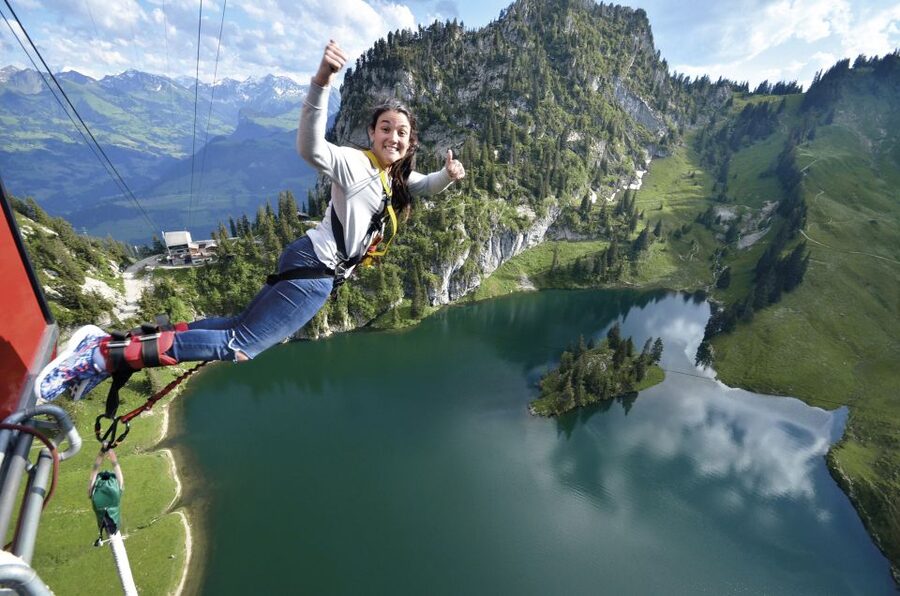 From Interlaken: Stockhorn Bungee Jump - The first gondola and the safety checks