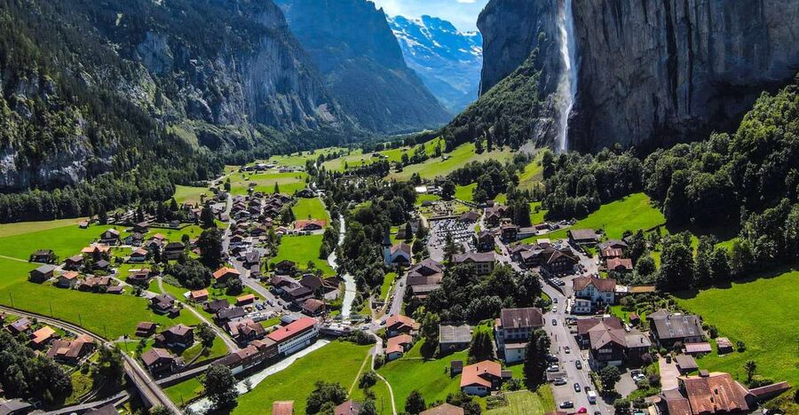 From Lucerne: Private Day Tour to Interlaken and Grindelwald - Grindelwald with 2.5 hours to explore