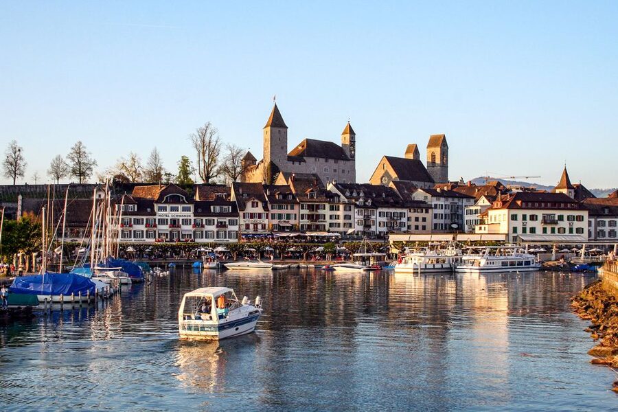 From Zurich: Bus Day Trip to Heidiland and Liechtenstein - Starting beside Zurich HB