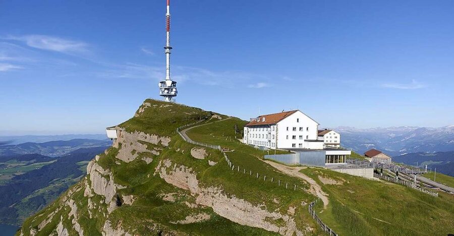 From Zurich: Day Trip to Rigi and Lake Lucerne - Lucerne old town and the return to Zurich