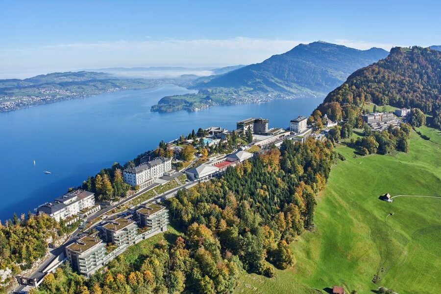 From Zurich: Funicular to Mt. Bürgenstock & Lake Lucerne - Who will enjoy this day most?