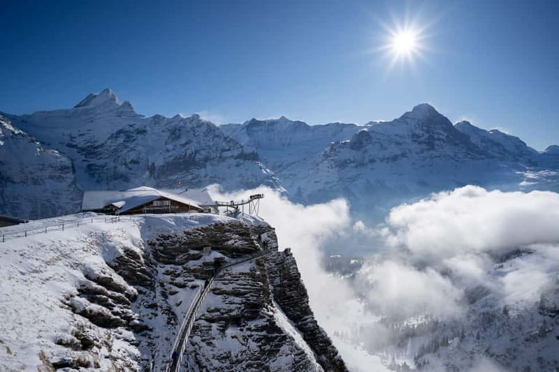 From Zurich: Grindelwald, Lauterbrunnen & Interlaken Tour - What the private vehicle changes
