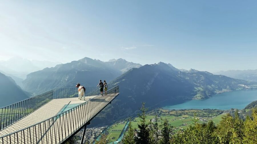 From Zurich: Interlaken Day Trip and Harder Kulm Viewpoint - Interlaken between two lakes