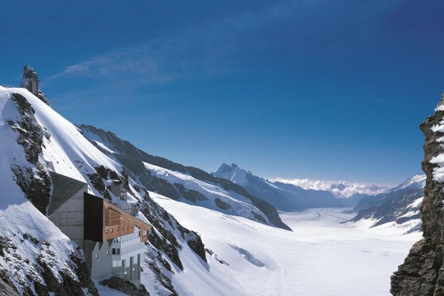 From Zurich: Jungfraujoch Guided Day Tour with Cogway Train - The cogwheel train from Lauterbrunnen to Kleine Scheidegg