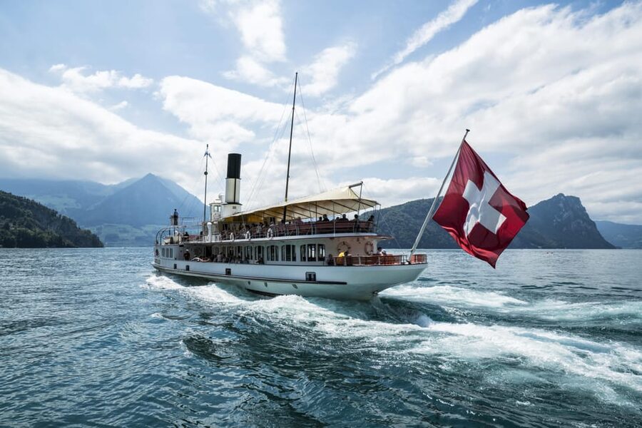 From Zurich: Mount Rigi and Lucerne Small-Group Day Trip - Riding the historic railway to Rigi-Kulm