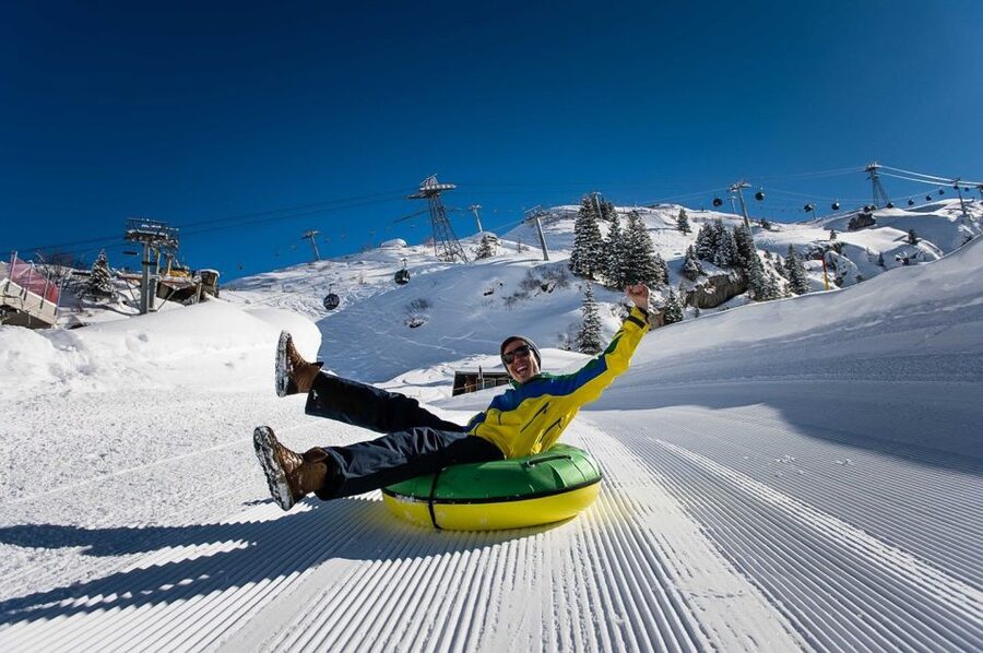 From Zurich: Mount Titlis Daytrip & first time Ski Adventure - Engelberg and the first cable-car ride