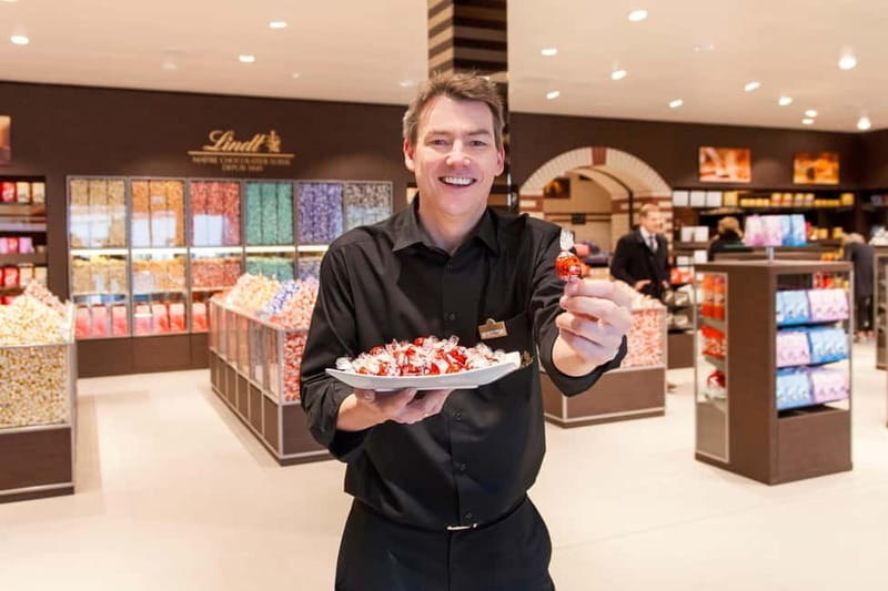 From Zurich: Rapperswil, Einsiedeln, Lindt Home of Chocolate - Lindt Home of Chocolate in Kilchberg