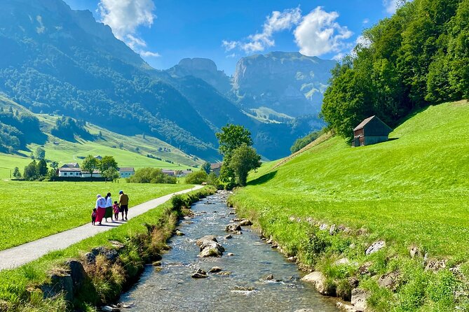 From Zurich: The most beautiful insider spots in Switzerland (private 1-day tour) - Leaving Zurich for Brunnen’s mountain view