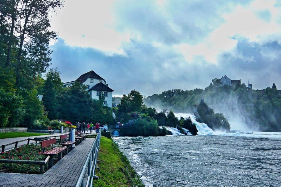 From Zurich to The Rhine Falls - Getting close to Rhine Falls