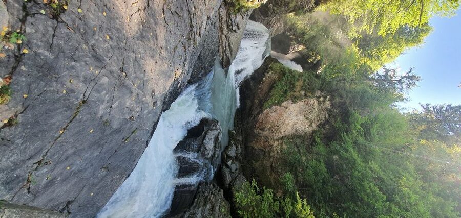 From Zurich: Waterfalls Valley & Aareschlucht Gorge Day Tour - What to bring for the walking sections