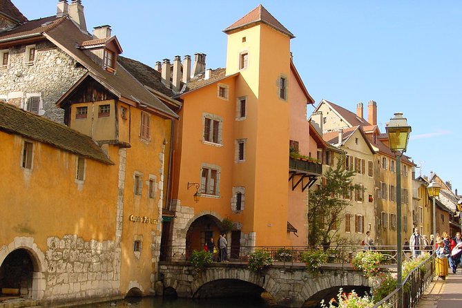 Geneva and Annecy Tour With Optional Lake Geneva Cruise - Key points at a glance